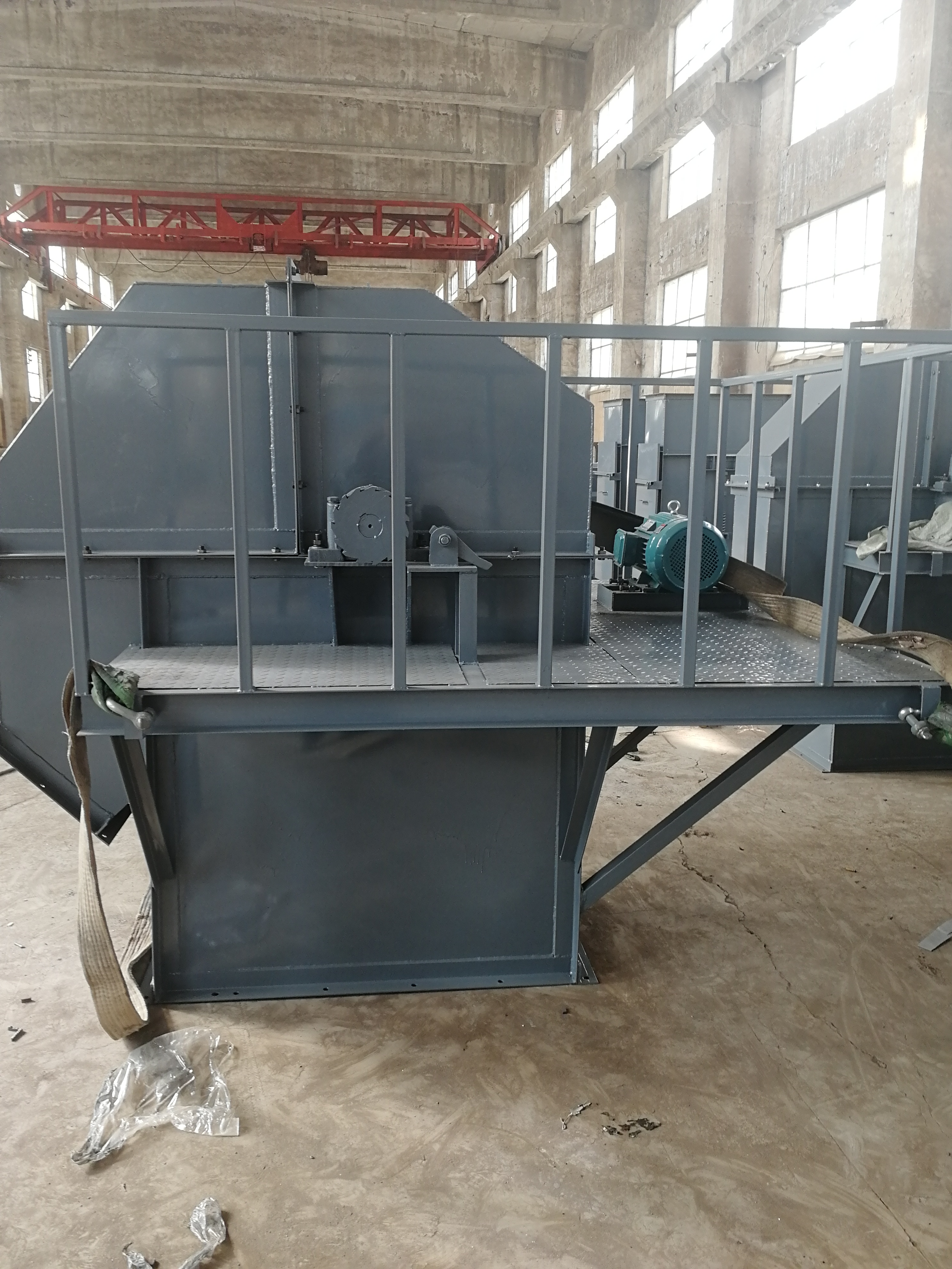 z型斗式提升機如何選擇軸承潤滑劑?(Z型斗式提升機 輸送遠距離)